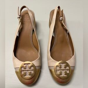 Tory Burch Women's Cream and Gold Slingback Heels
Formal events or casual wear